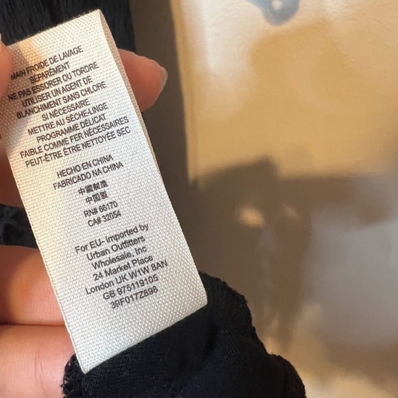 Free People Black Eyelet Lace Dress Sz XS Fit & Flare Textured Knit To The Point - Picture 9 of 10